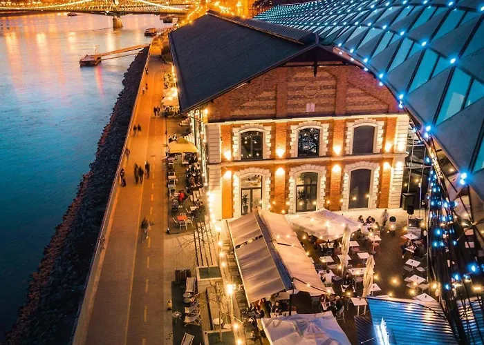 Swarz's Downtown * Budapest